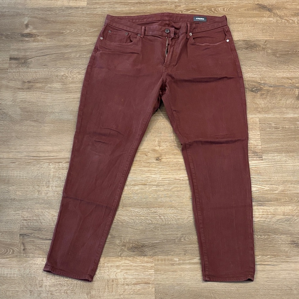 Bonobos Men's Straight Leg Jeans in Deep Burgundy - Picture 8 of 10